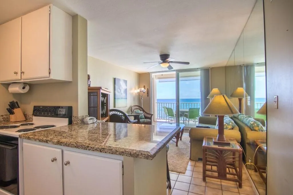Holiday home Oceanfront Condo & Walking Distance To Beach And Town- Hale Kona Kai 207 By Casago Kona Kailua-Kona