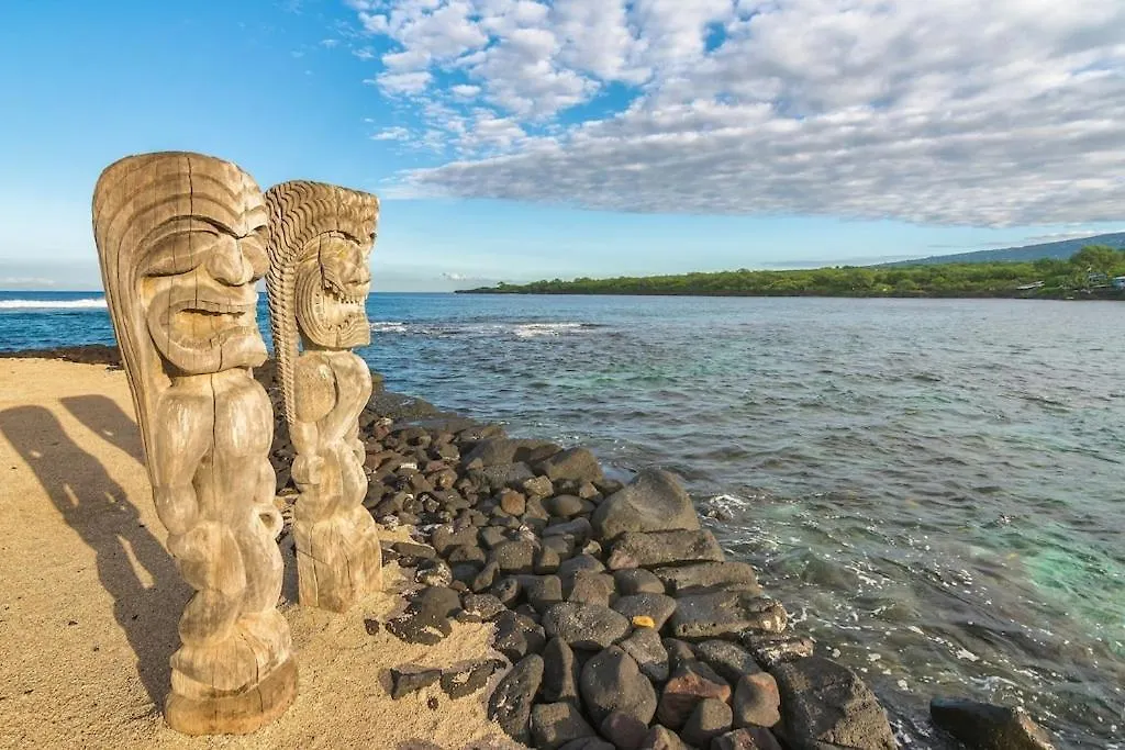Oceanfront Condo & Walking Distance To Beach And Town- Hale Kona Kai 207 By Casago Kona 凯路亚-科纳 度假居